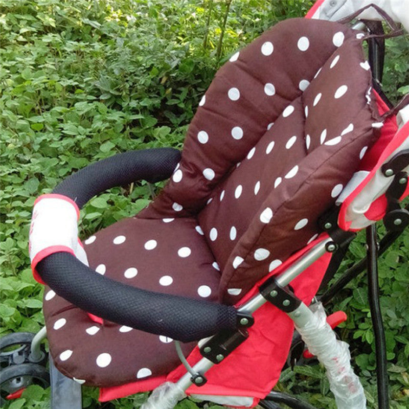 Wasserdichte Kinderwagen-Kissenauflage, Kinderwagen-Polsterung / Autositzauflage.